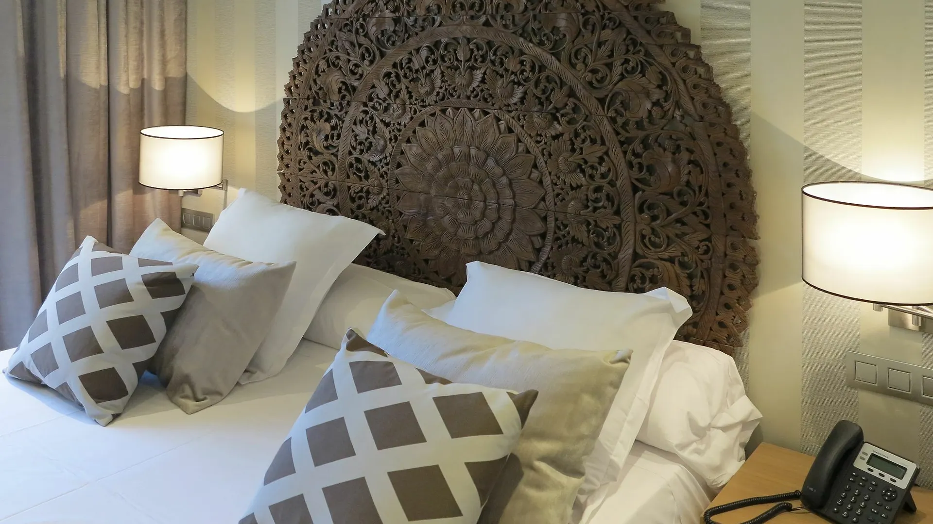 Nocleg ze śniadaniem Serennia Exclusive Rooms Barcelona